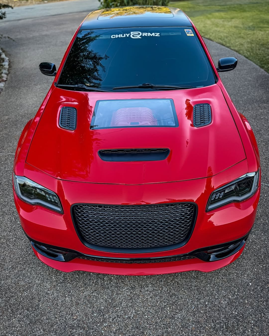 CARBÓN FIBER CHRYSLER 300 hood